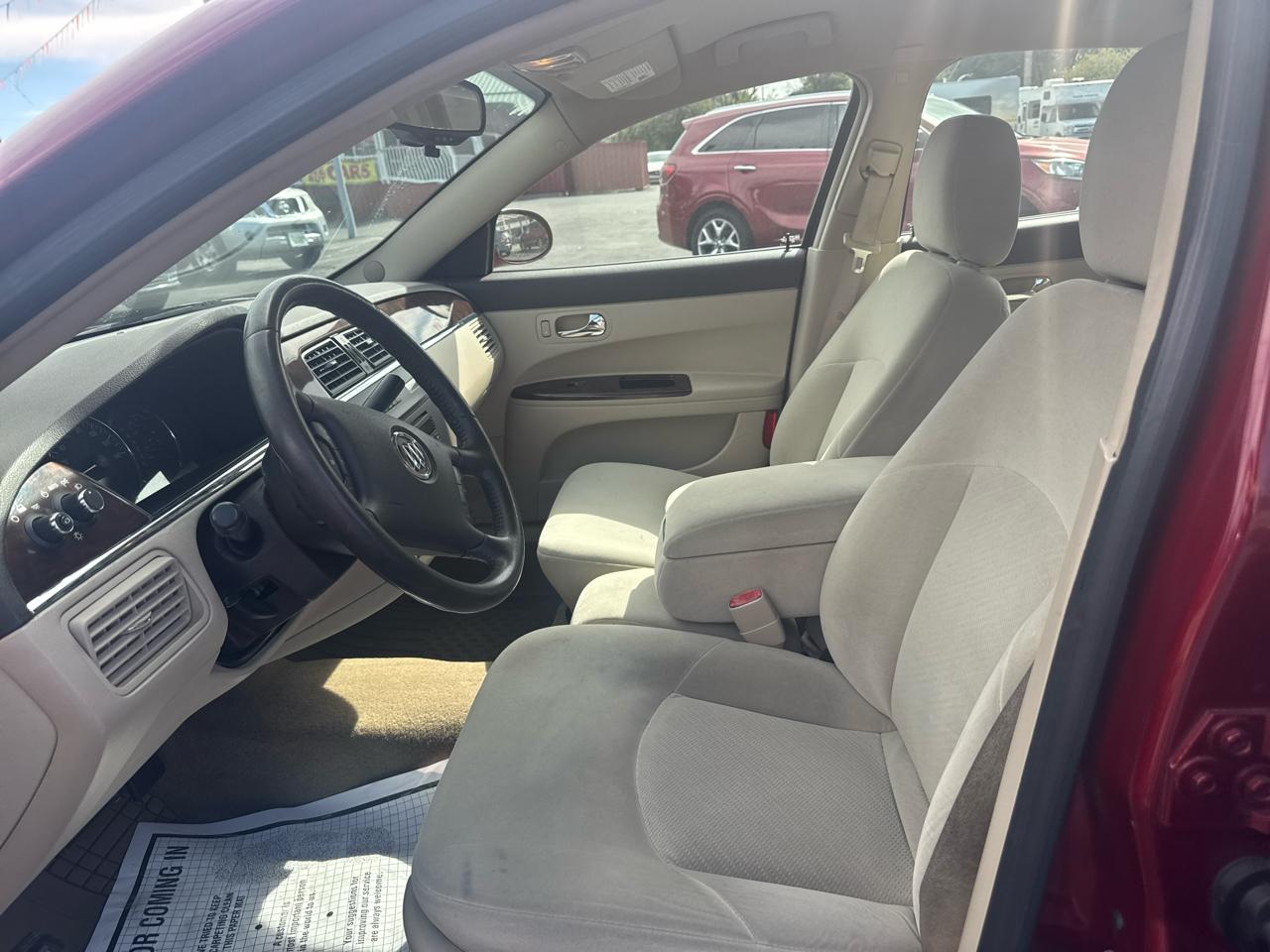 Buick LaCrosse 4dr Sdn CX 2008