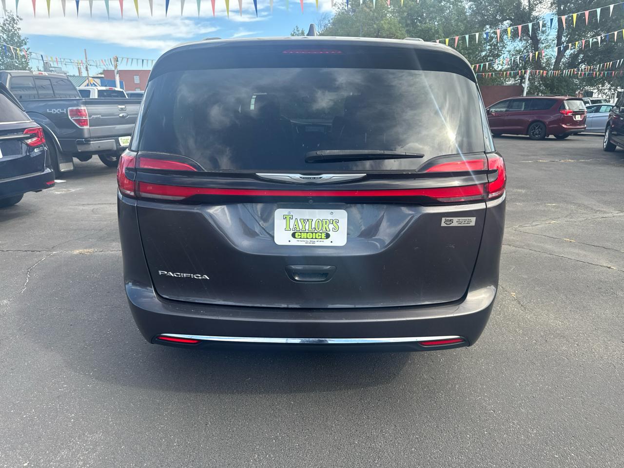 Chrysler Pacifica Touring L FWD 2022