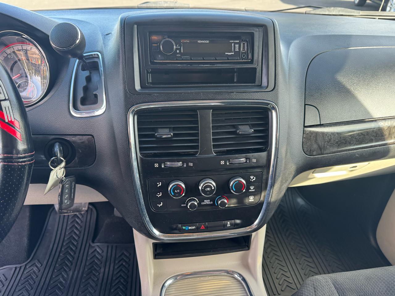 Dodge Grand Caravan 4dr SE 2016