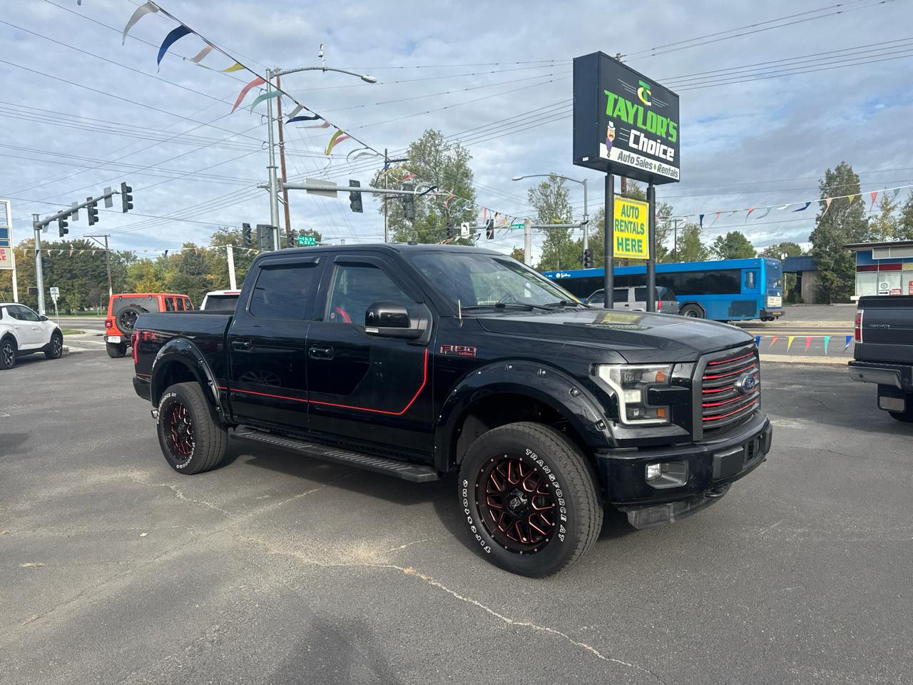 2016 Ford F-150 4WD SuperCrew 145" Lariat