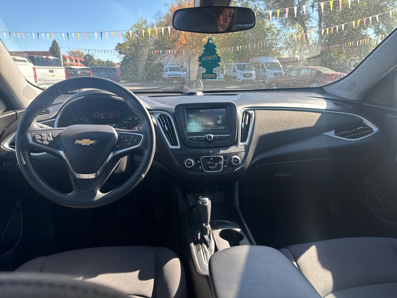 Chevrolet Malibu 4dr Sdn LS w/1FL 2017