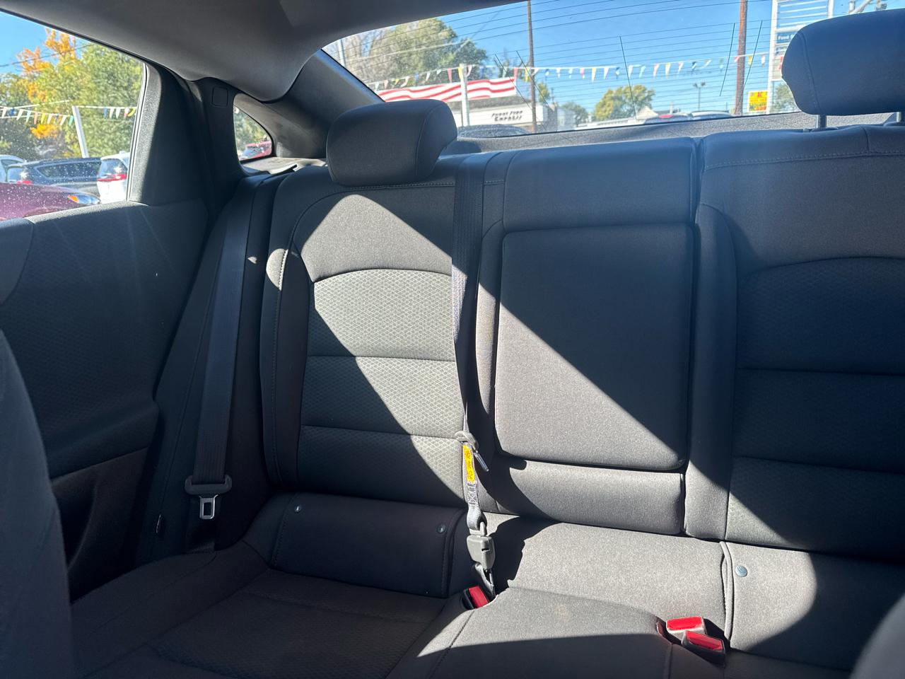 Chevrolet Malibu 4dr Sdn LS w/1FL 2017