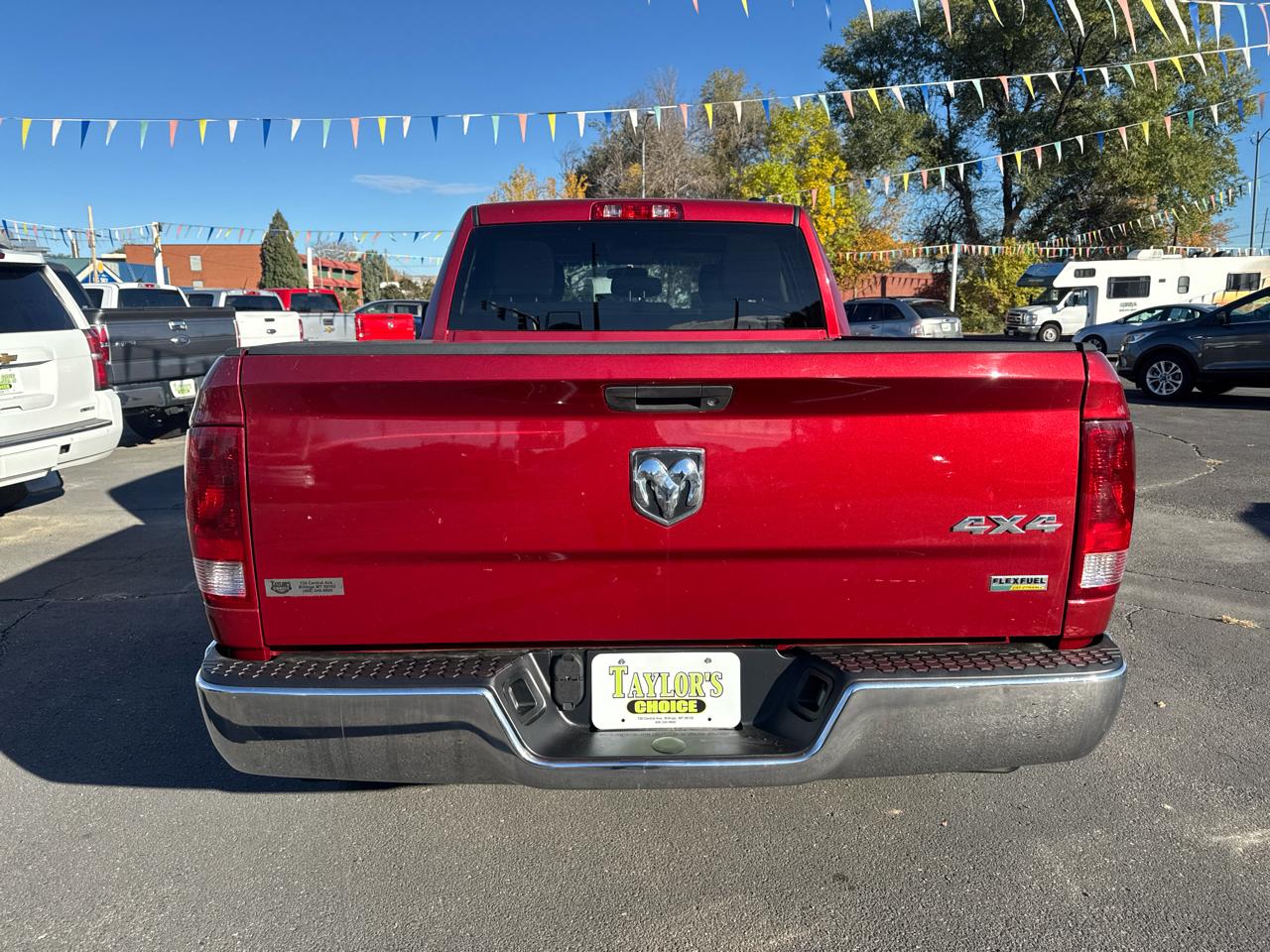 RAM 1500 4WD Quad Cab 140.5" ST 2011