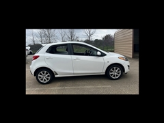 2011 Mazda MAZDA2 