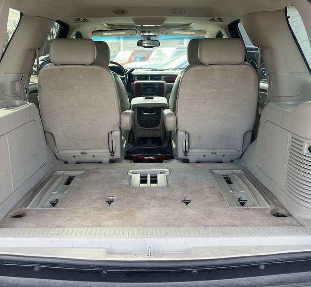 Chevrolet Tahoe LTZ 2WD 2010