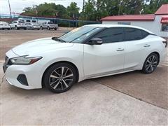 2022 Nissan Maxima 