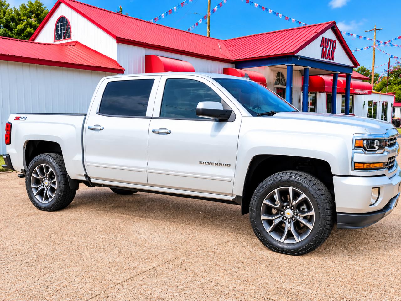 2017 Chevrolet Silverado 1500 LT Crew Cab 4WD