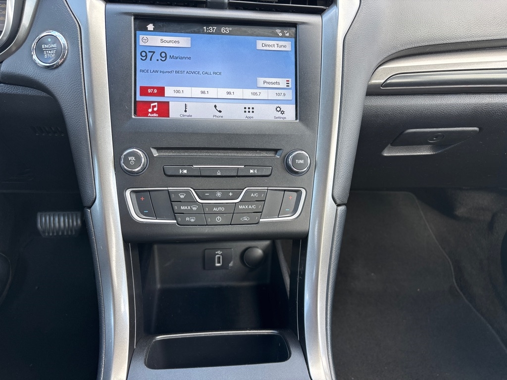 Ford Fusion SE 2017 Ford Fusion SE 2017