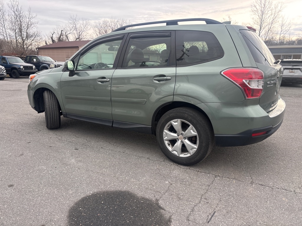 Subaru Forester  2016