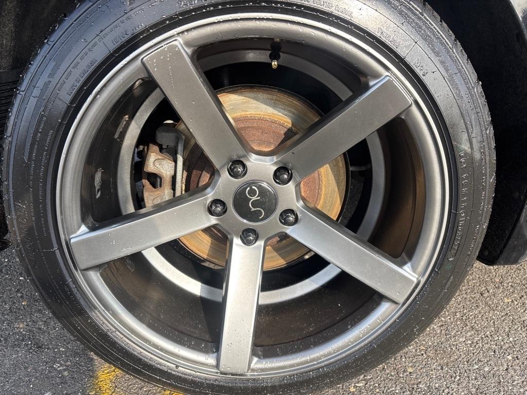 Hyundai Genesis  2011