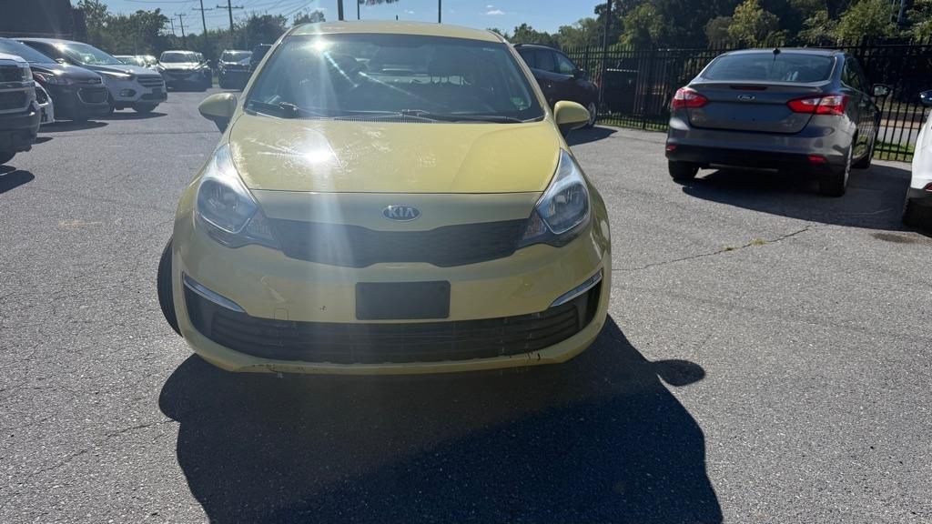 Kia Rio  2016