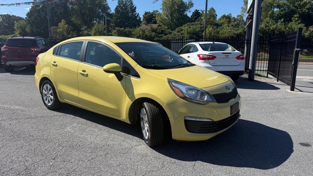 Kia Rio  2016