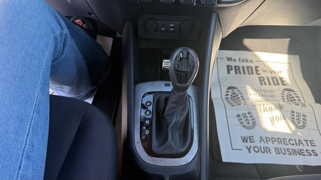 Kia Rio  2016