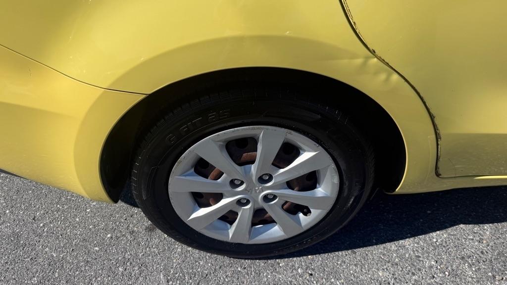 Kia Rio  2016