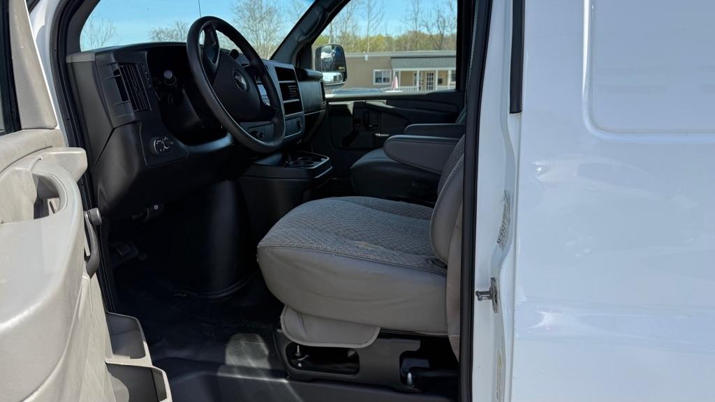 Chevrolet Express  2013