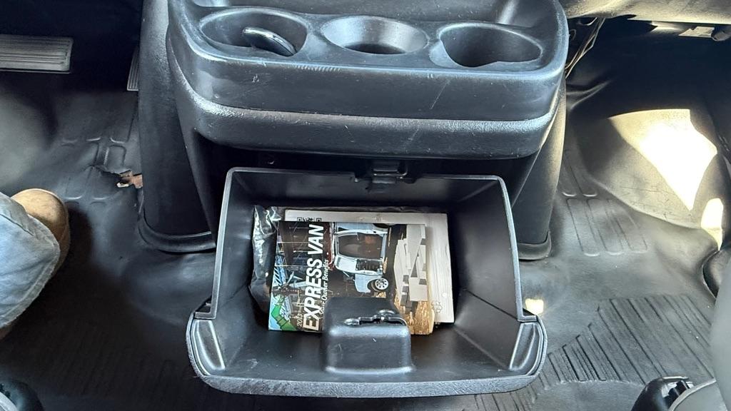 Chevrolet Express  2013