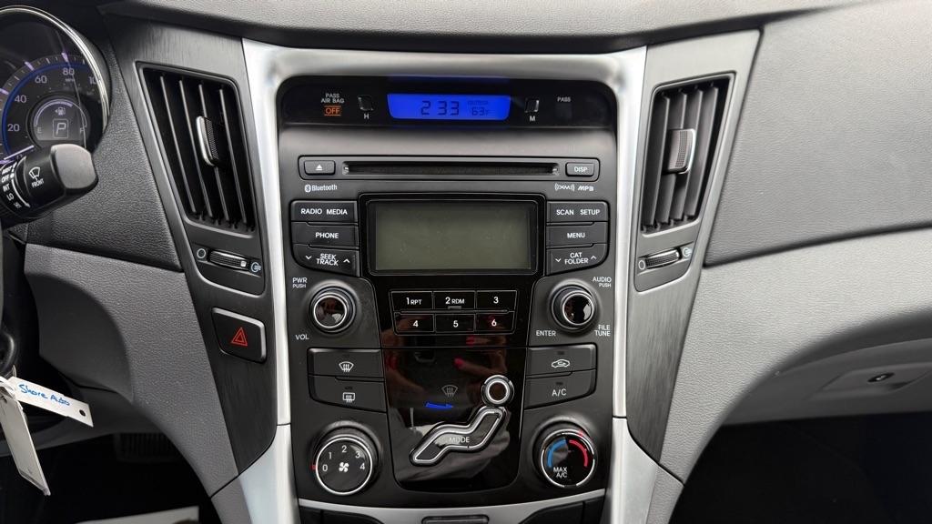 Hyundai Sonata  2012