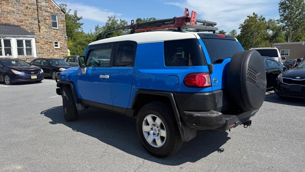 Toyota FJ Cruiser  2007