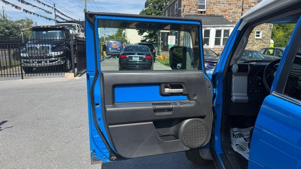 Toyota FJ Cruiser  2007