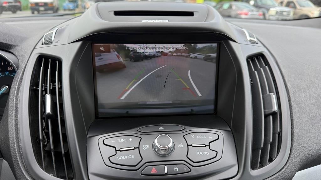 Ford Escape  2015