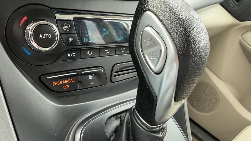 Ford Escape  2015