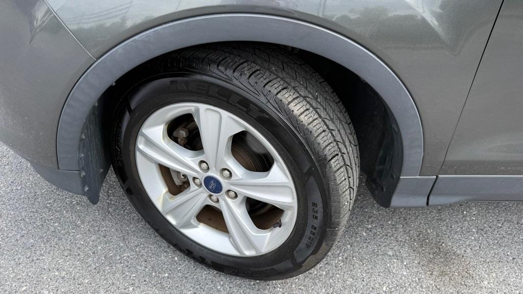 Ford Escape  2015