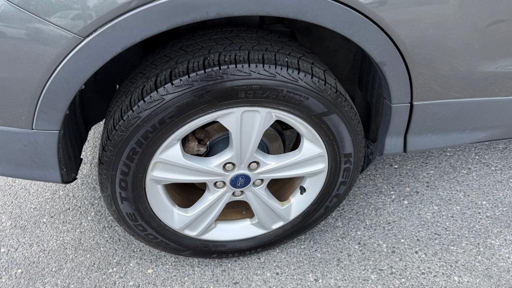 Ford Escape  2015