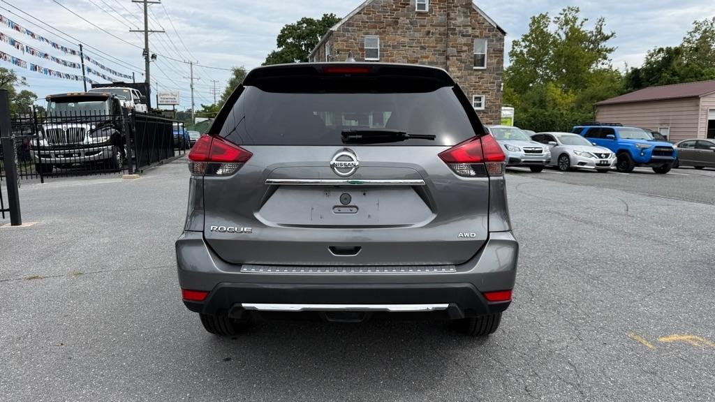 Nissan Rogue  2017