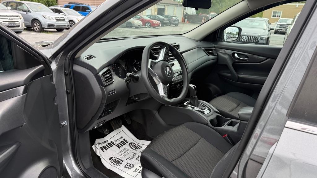 Nissan Rogue  2017