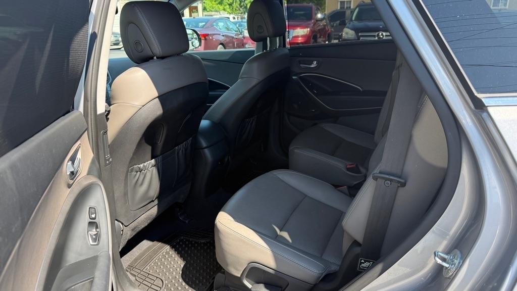 2015 Hyundai Santa Fe Limited - Photo 11