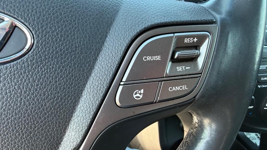 2015 Hyundai Santa Fe Limited - Photo 26