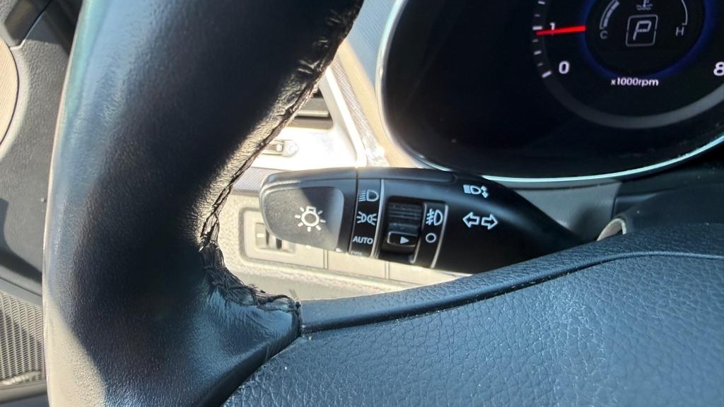 2015 Hyundai Santa Fe Limited - Photo 30
