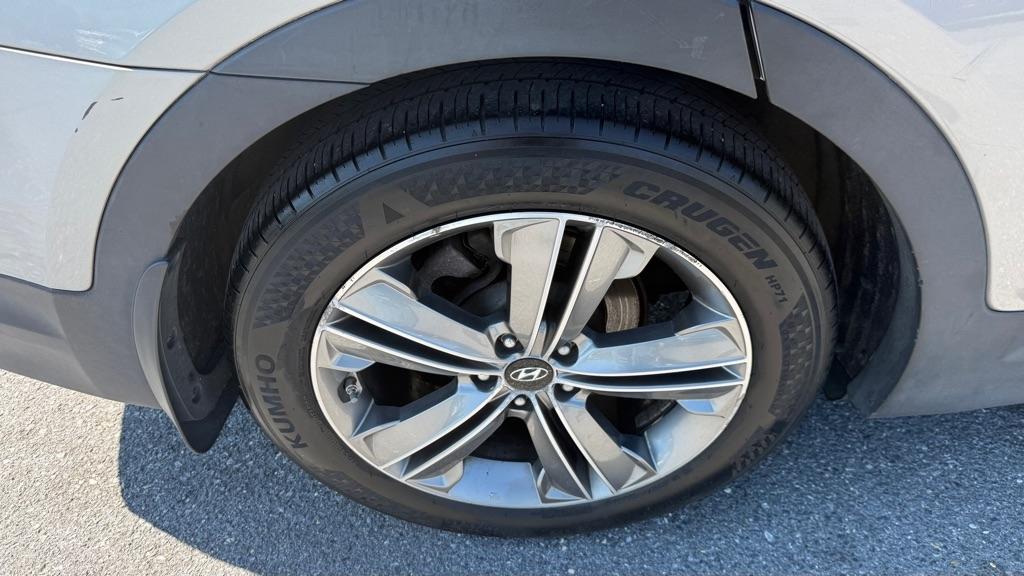 2015 Hyundai Santa Fe Limited - Photo 39