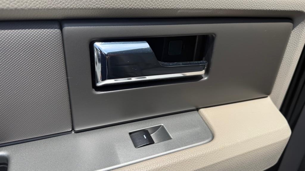 Ford Expedition  2009