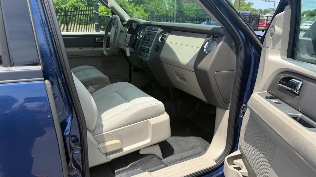 Ford Expedition  2009