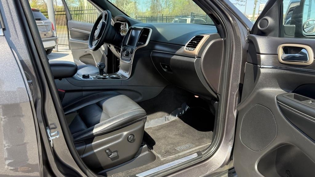 Jeep Grand Cherokee  2015