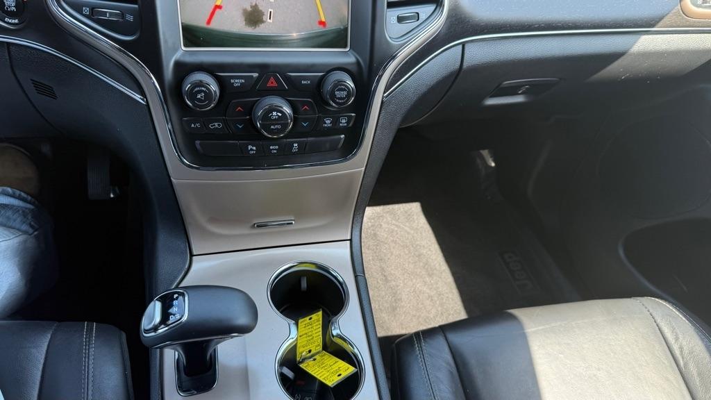 Jeep Grand Cherokee  2015