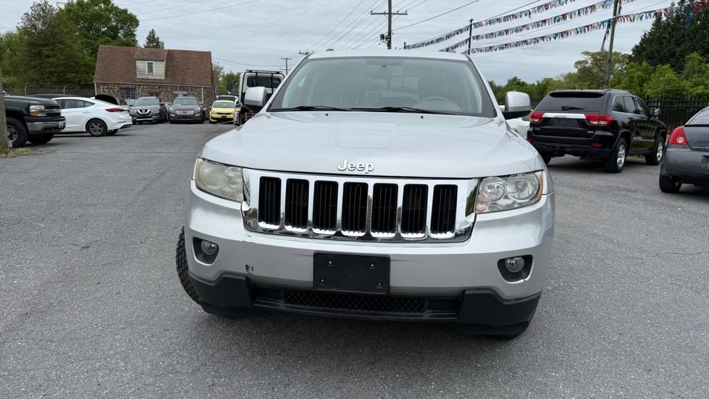 Jeep Grand Cherokee  2011