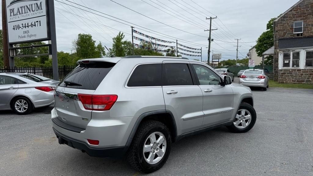 Jeep Grand Cherokee  2011