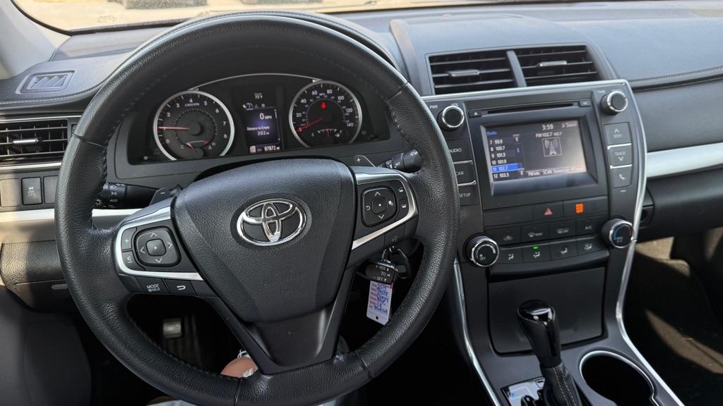 Toyota Camry  2015