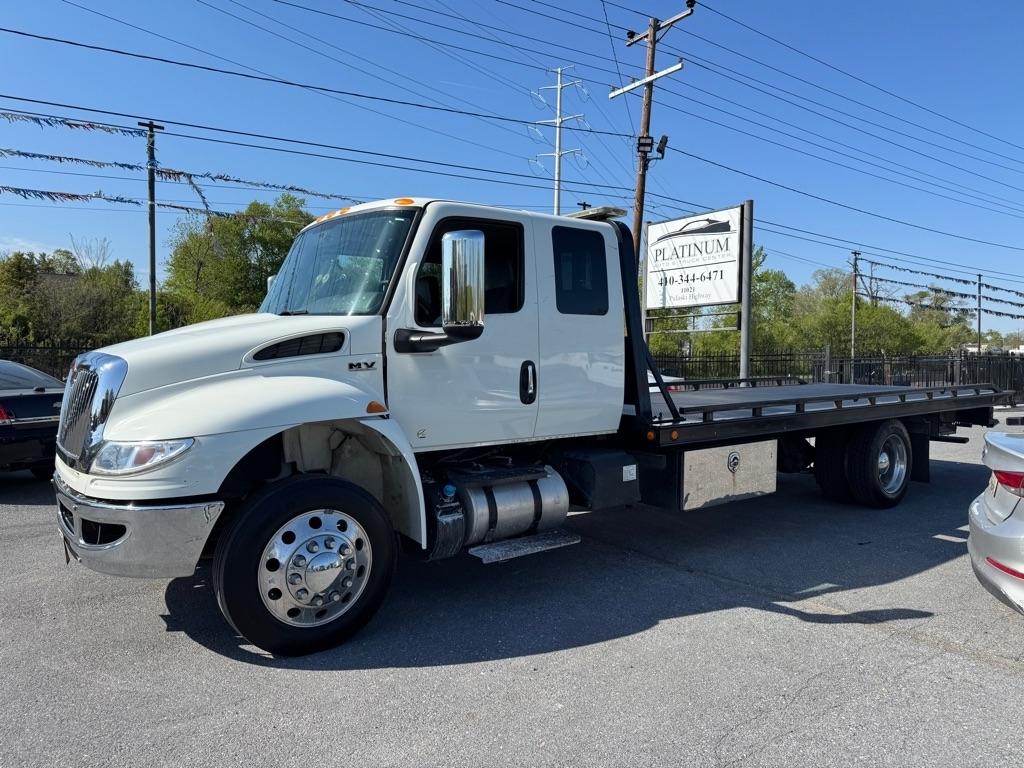 2020 International MV607 