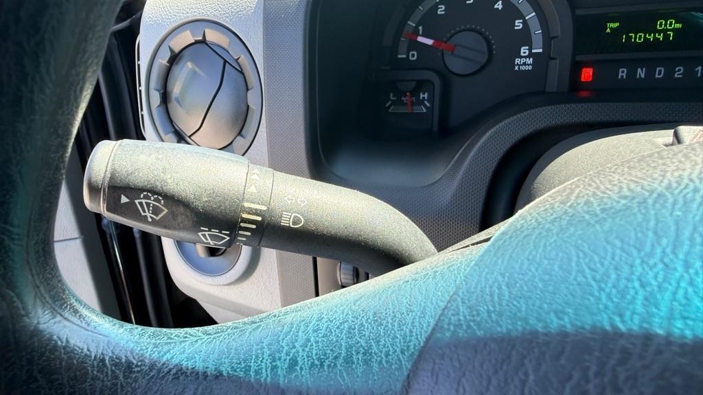 Ford Econoline  2013