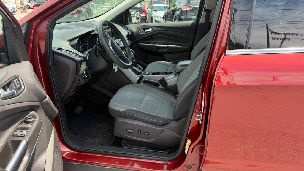 Ford Escape  2016