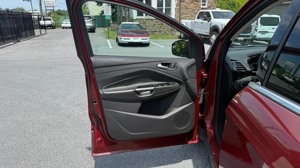 Ford Escape  2016