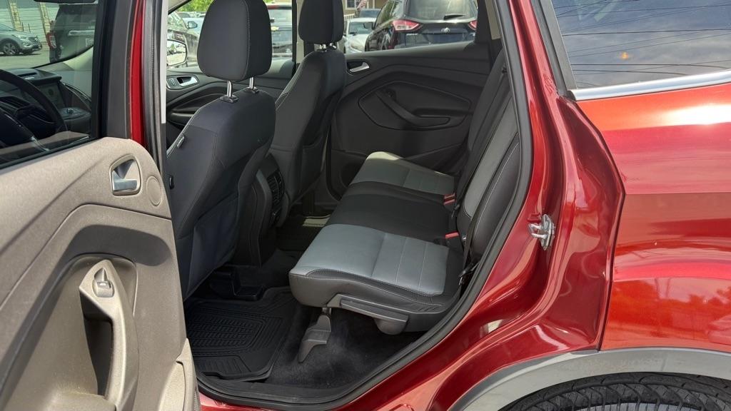 Ford Escape  2016