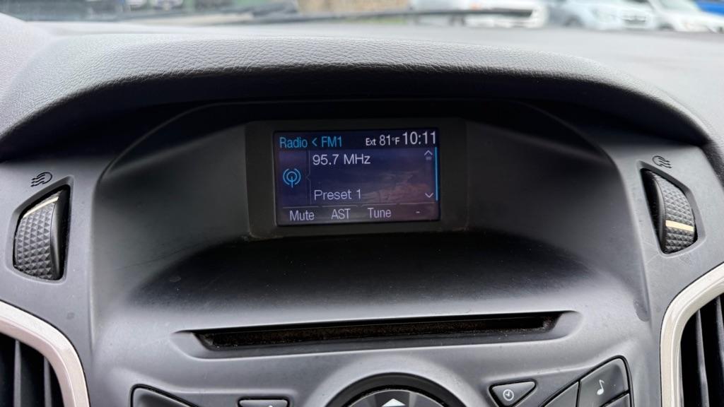 Ford Focus  2012