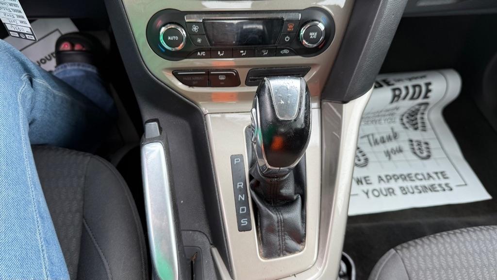 Ford Focus  2012