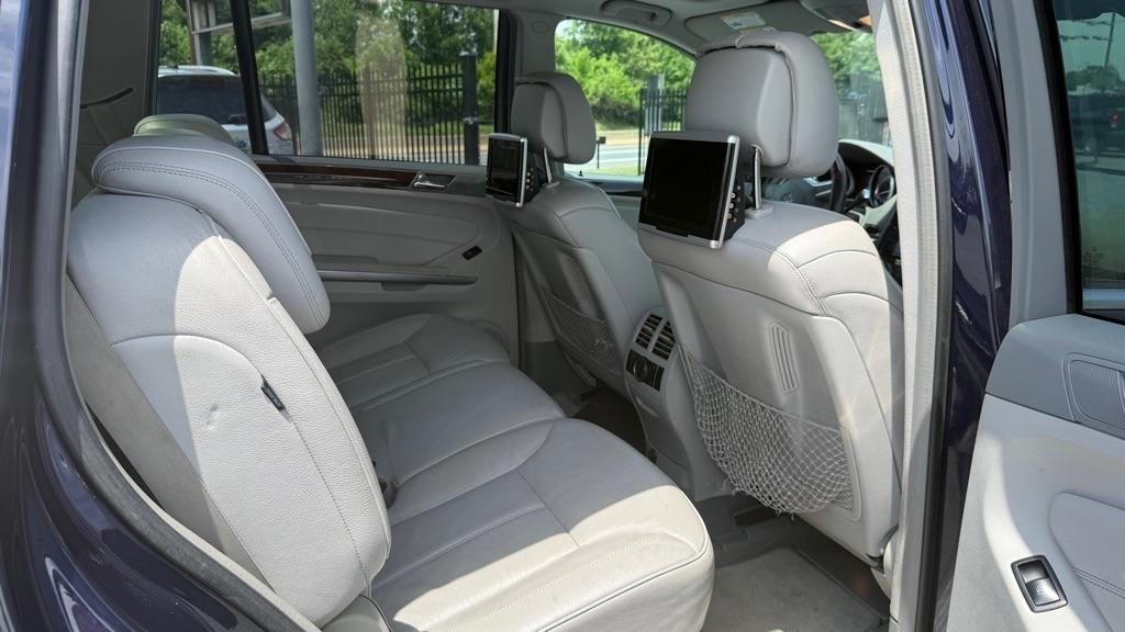 Mercedes-Benz GL-Class  2012