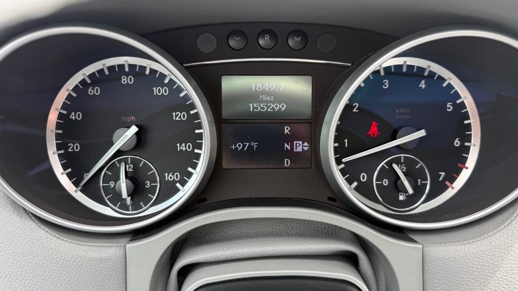 Mercedes-Benz GL-Class  2012