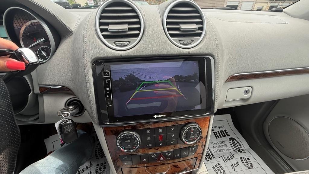 Mercedes-Benz GL-Class  2012